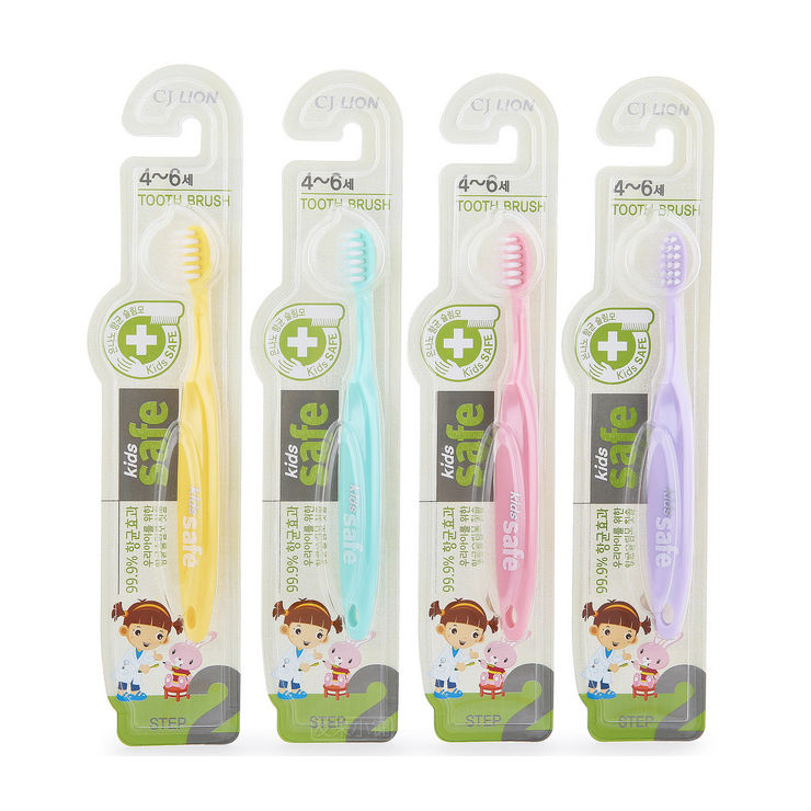 Lion Kids safe детская зубная щетка с нано-серебряным покрытием от 4 до 6 лет, щетка зубная, 1 шт, в ассортименте фото