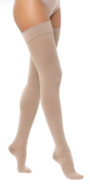 Интекс Универсал Чулки антиэмболические 1 класс компрессии (18-21 mmHg), универсальный, пара, 1 шт, бежевого цвета фото