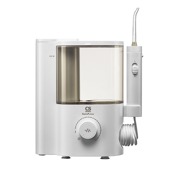 CS Medica AquaPulsar Ирригатор для полости рта CS-4 Impulse White, ирригатор стационарный, 1 шт, 7 насадок, 10 режимов работы фото