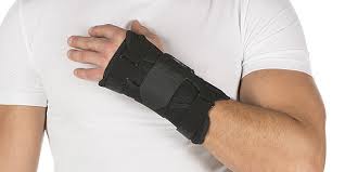 Тривес Бандаж для лучезапястного сустава левый, р. L, 1 шт, черный, арт. Т.36.11 (Т-8311) фото